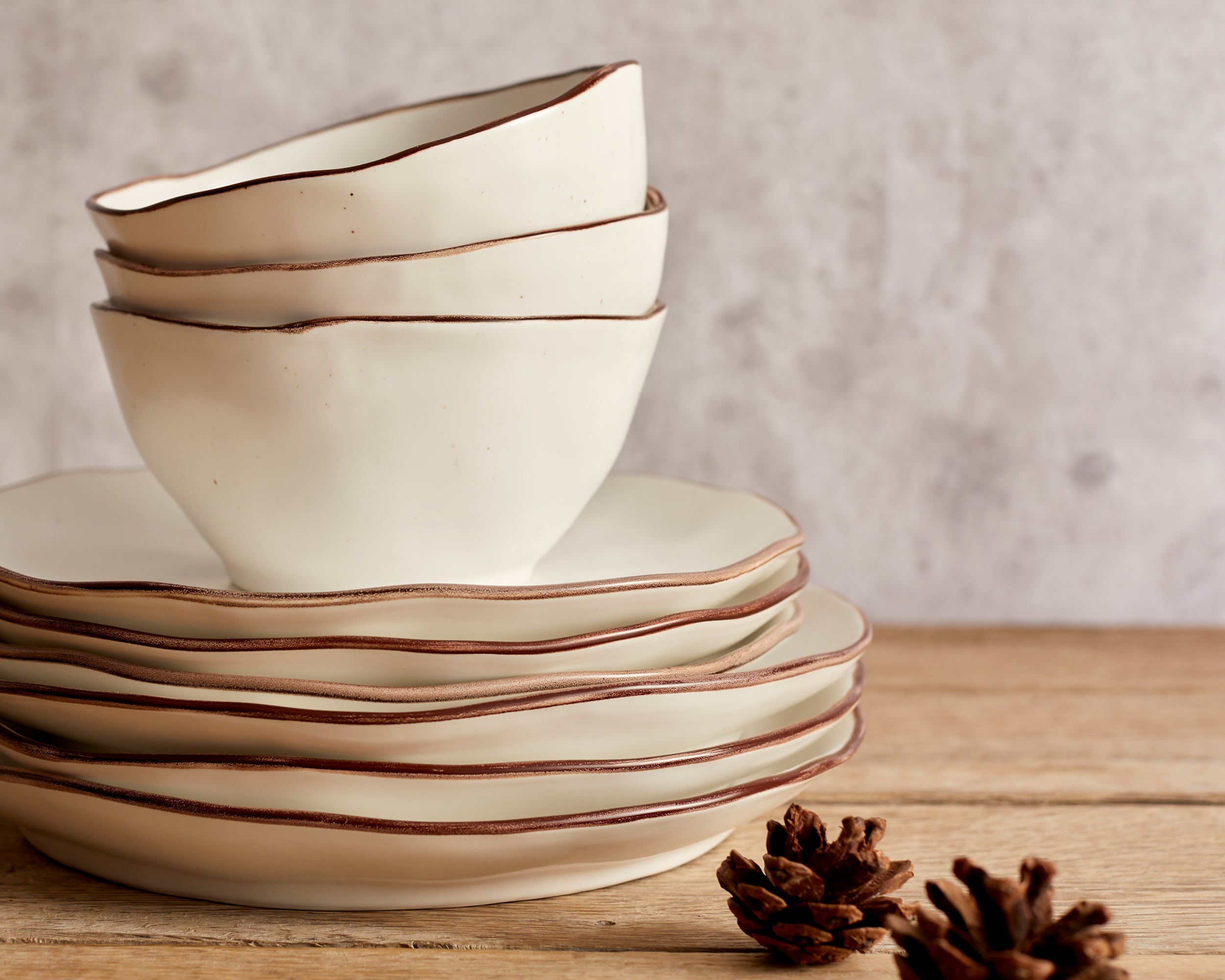 Florence Porcelain Round Starter Plate
